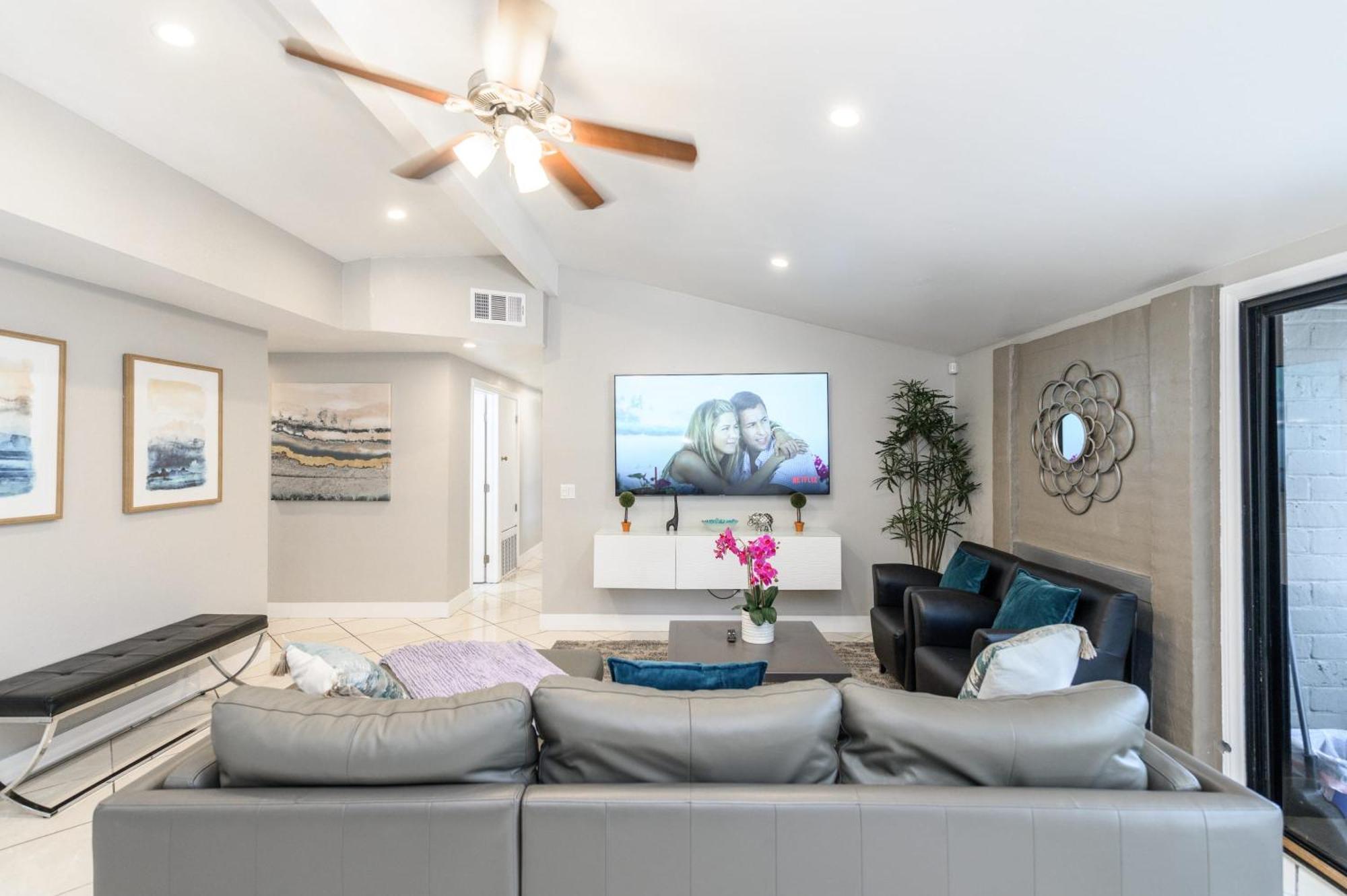 Disneyland Dream Villa 5 Bedroom 3 Bath Theater Games Pool Table Anaheim Extérieur photo